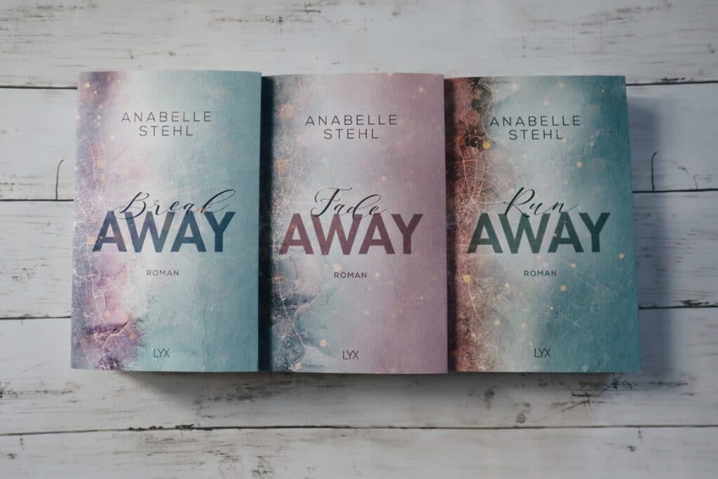 Away Anabelle Stehl